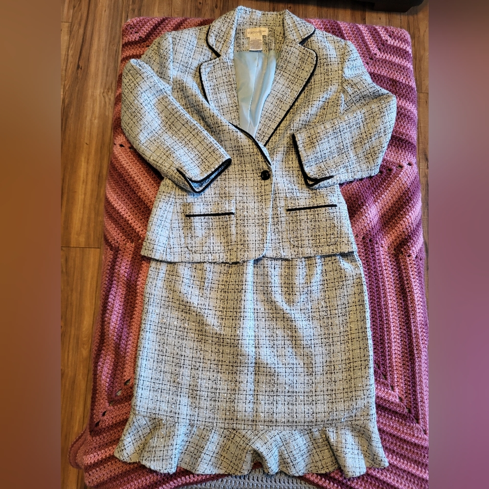 Worthington Black and White Skirt Set